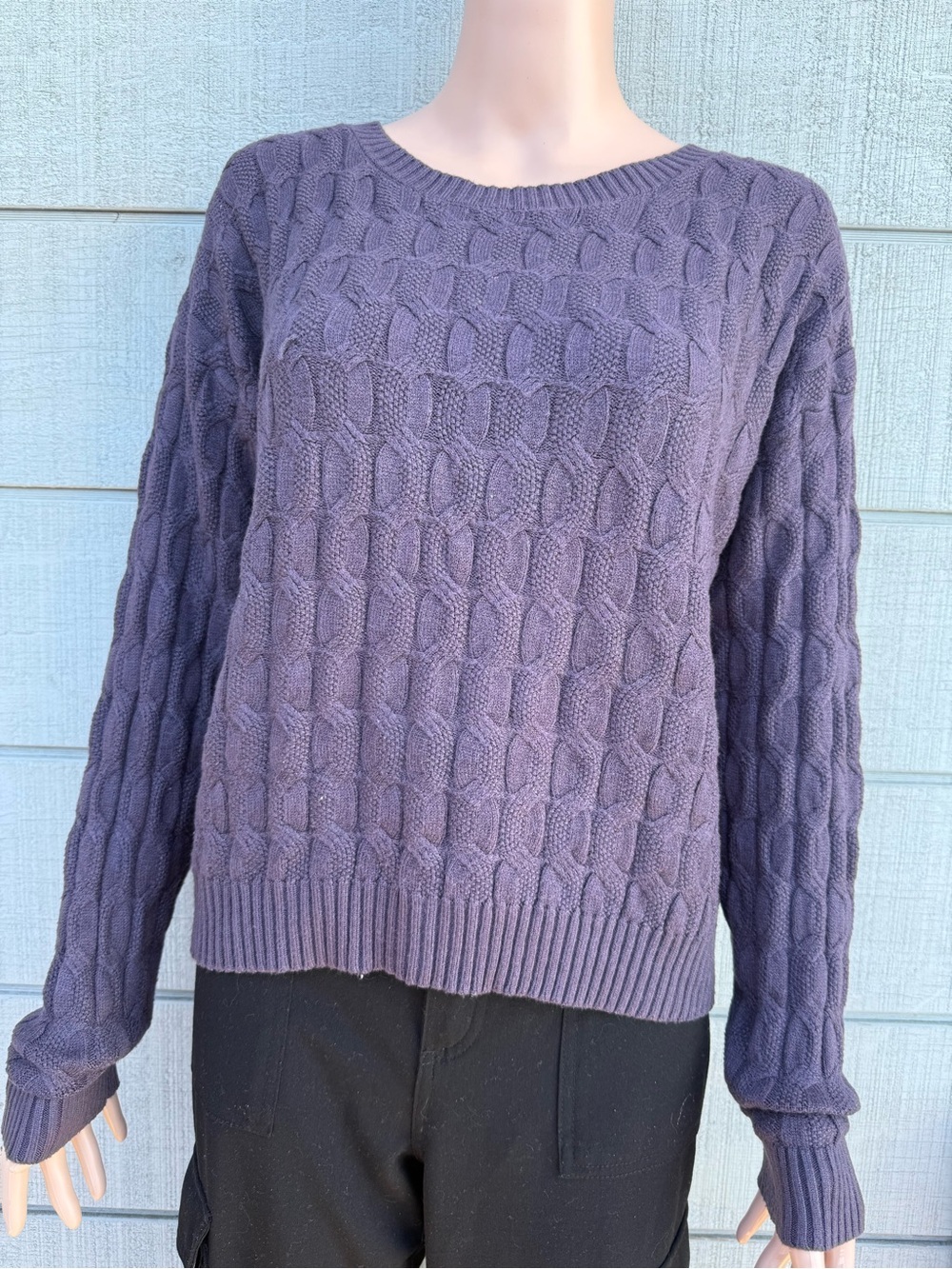 Women’s Purple Cable-Knit Women's Sweater size L